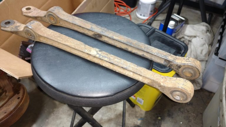VW Super Beetle 1302 Control Arms