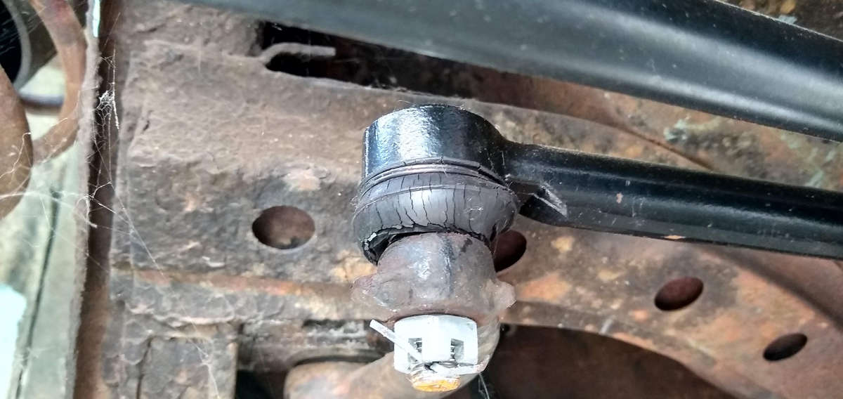 Żuczek - Well that boot didn't last long did it.