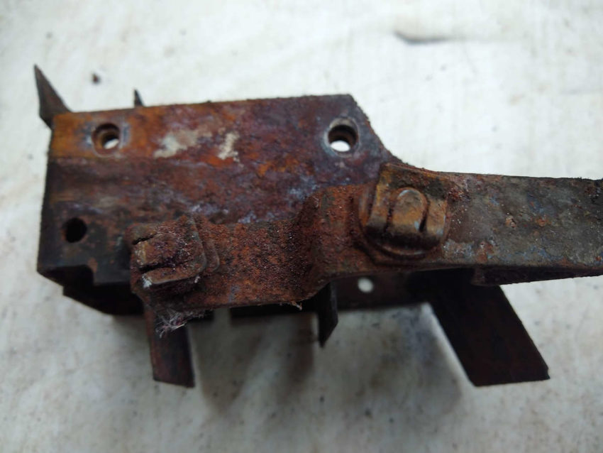 Type 1 Doghouse Shroud Thermostat Flaps