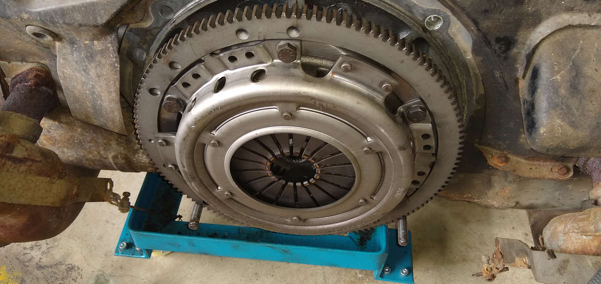 AE Engine - Flywheel, clutch, pressure plate
