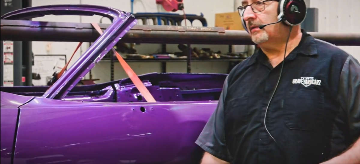 1971 Plymouth 'Cuda Convertible In Violet color