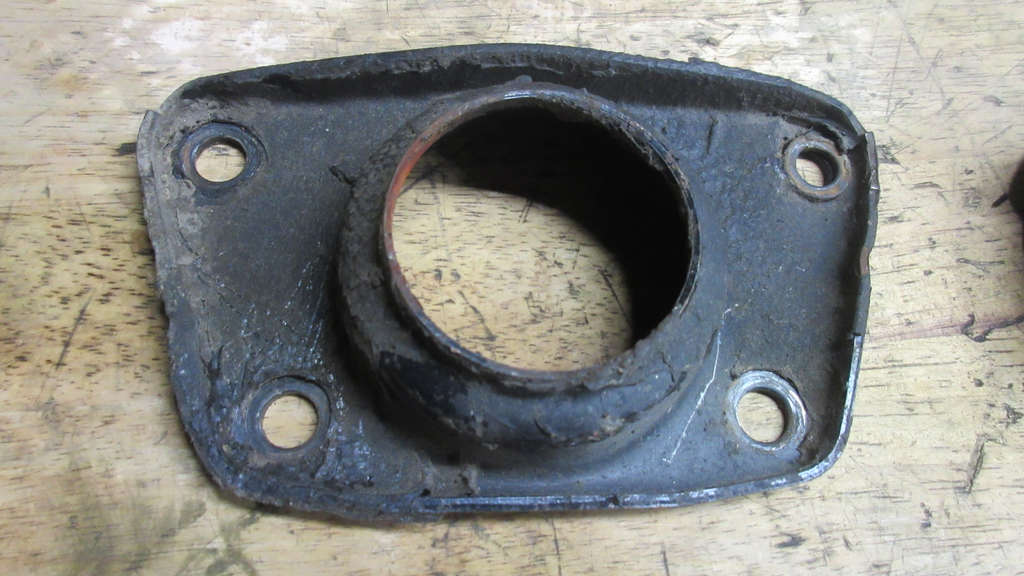 1979 VW Beetle - Torsion Bar Cover Plate
