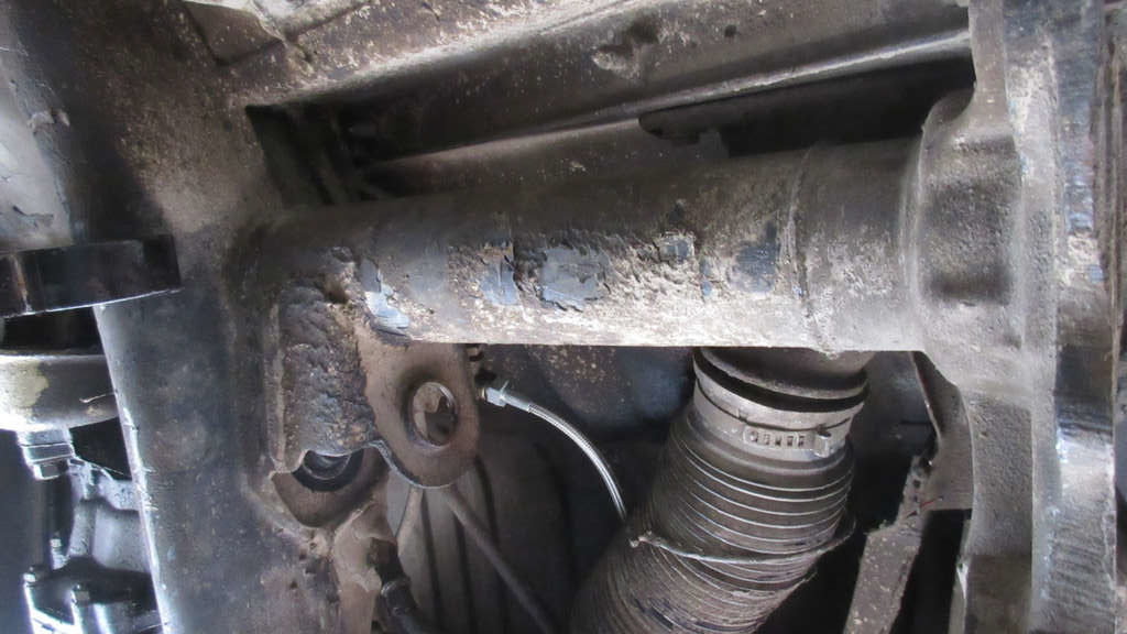 1979 VW Beetle - Torsion Bar Housing Undercoating