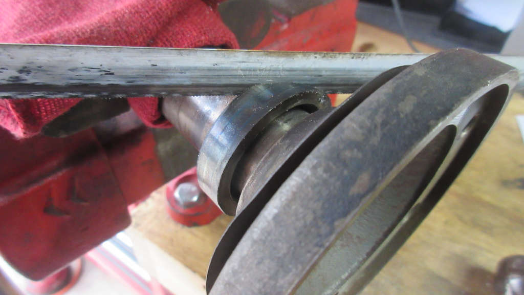 1979 VW Beetle - Sawing the spacer off