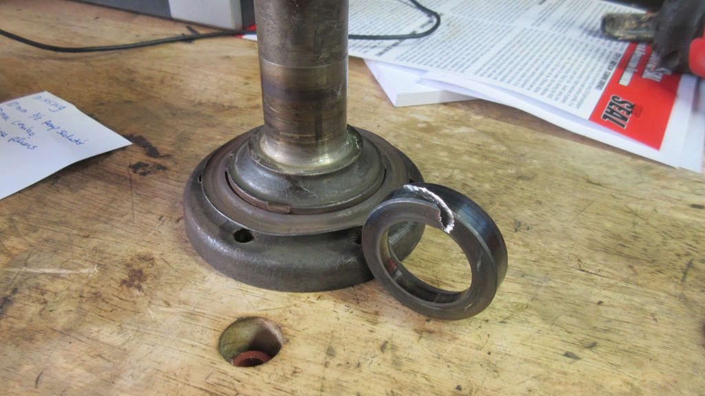 1979 VW Beetle - Sawing the spacer off