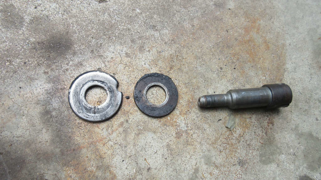 1979 VW Beetle - Passenger Side Pivot Bolt washers and Bolt