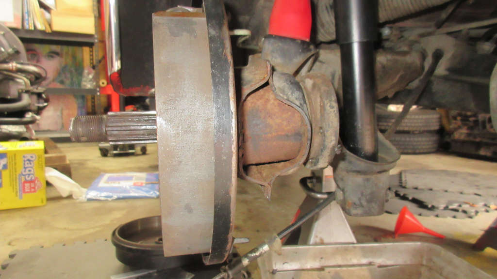 1979 VW Beetle - Bearing Hub and Stub Axle