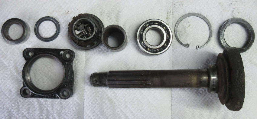 1979 VW Beetle - Driver Side - Bearing Disassembly