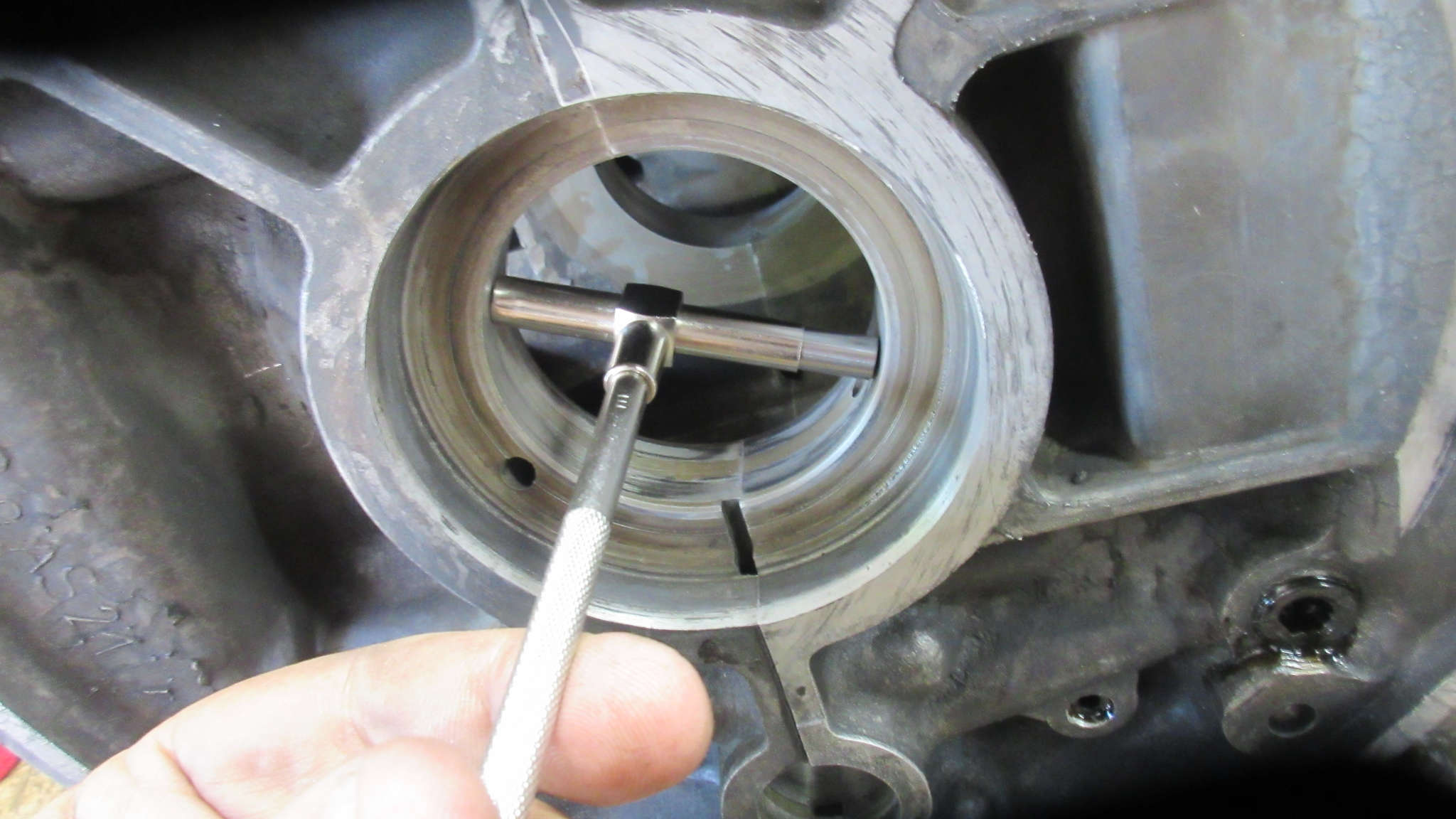 1979 VW Beetle - AJ Bore Inspection