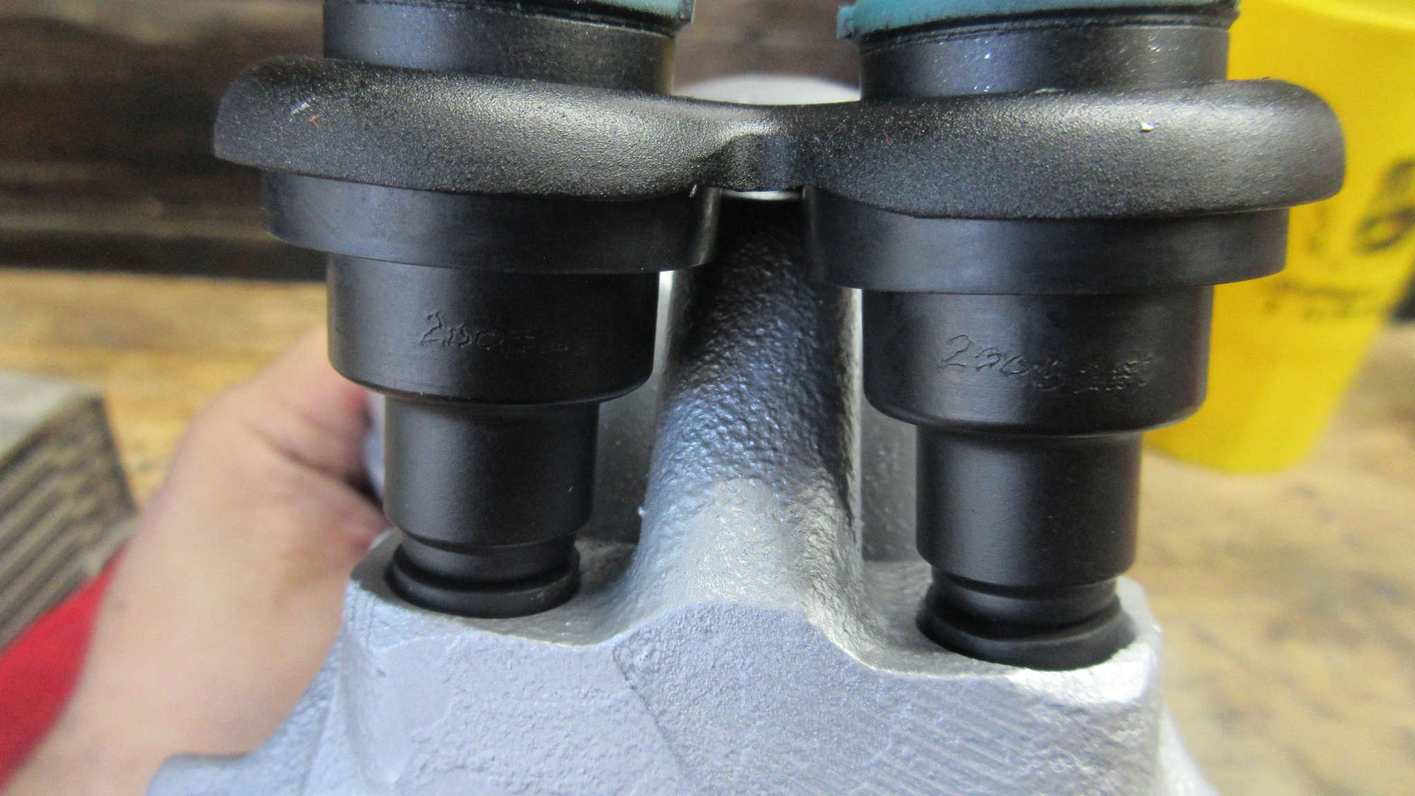 2020 New Build - Mounting injectors