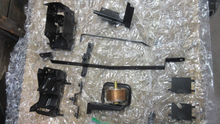 Awesome Powdercoat - Thermostat and Flap Assembly