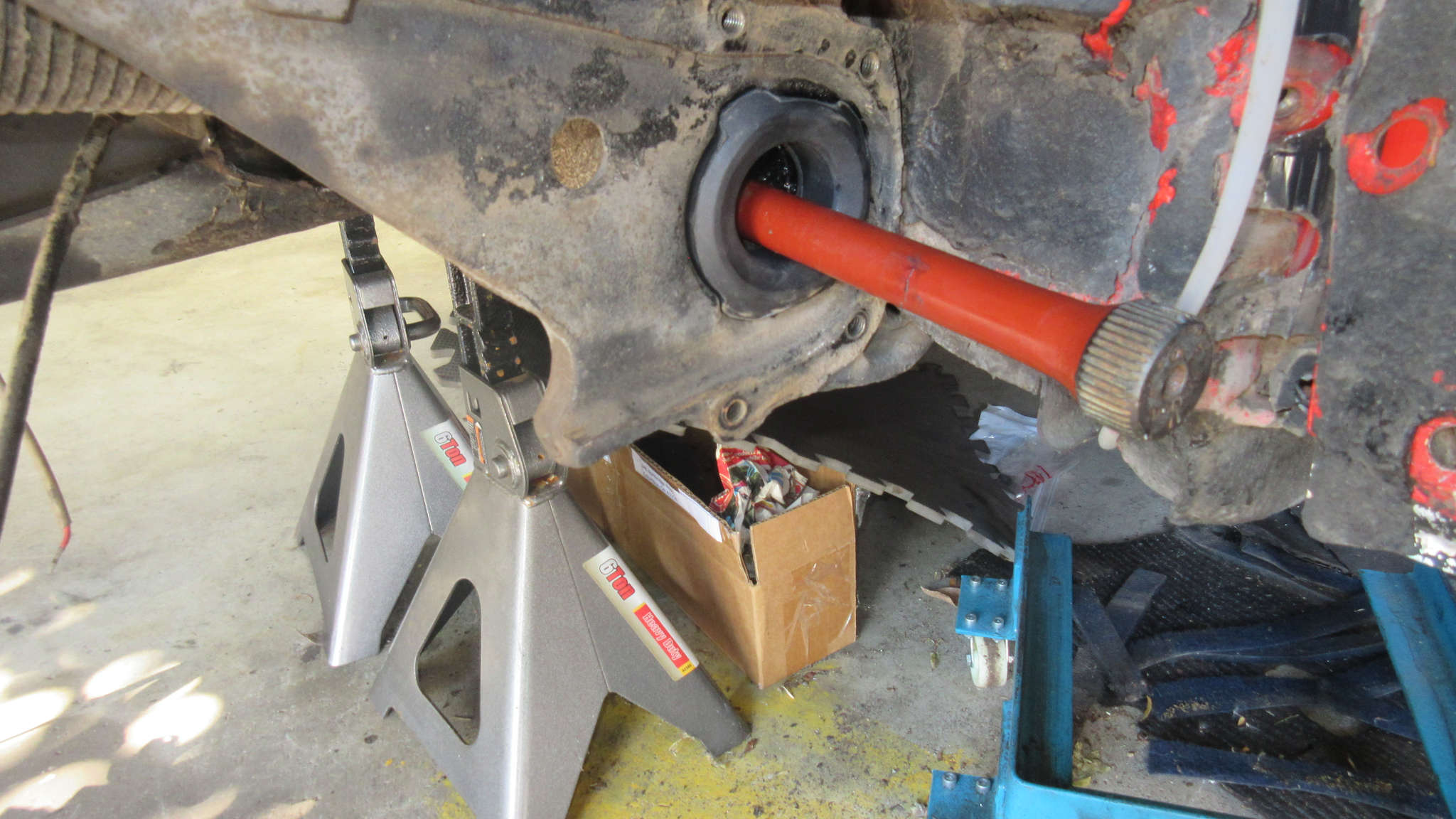 1979 VW Beetle - Passenger Side Spring Plate