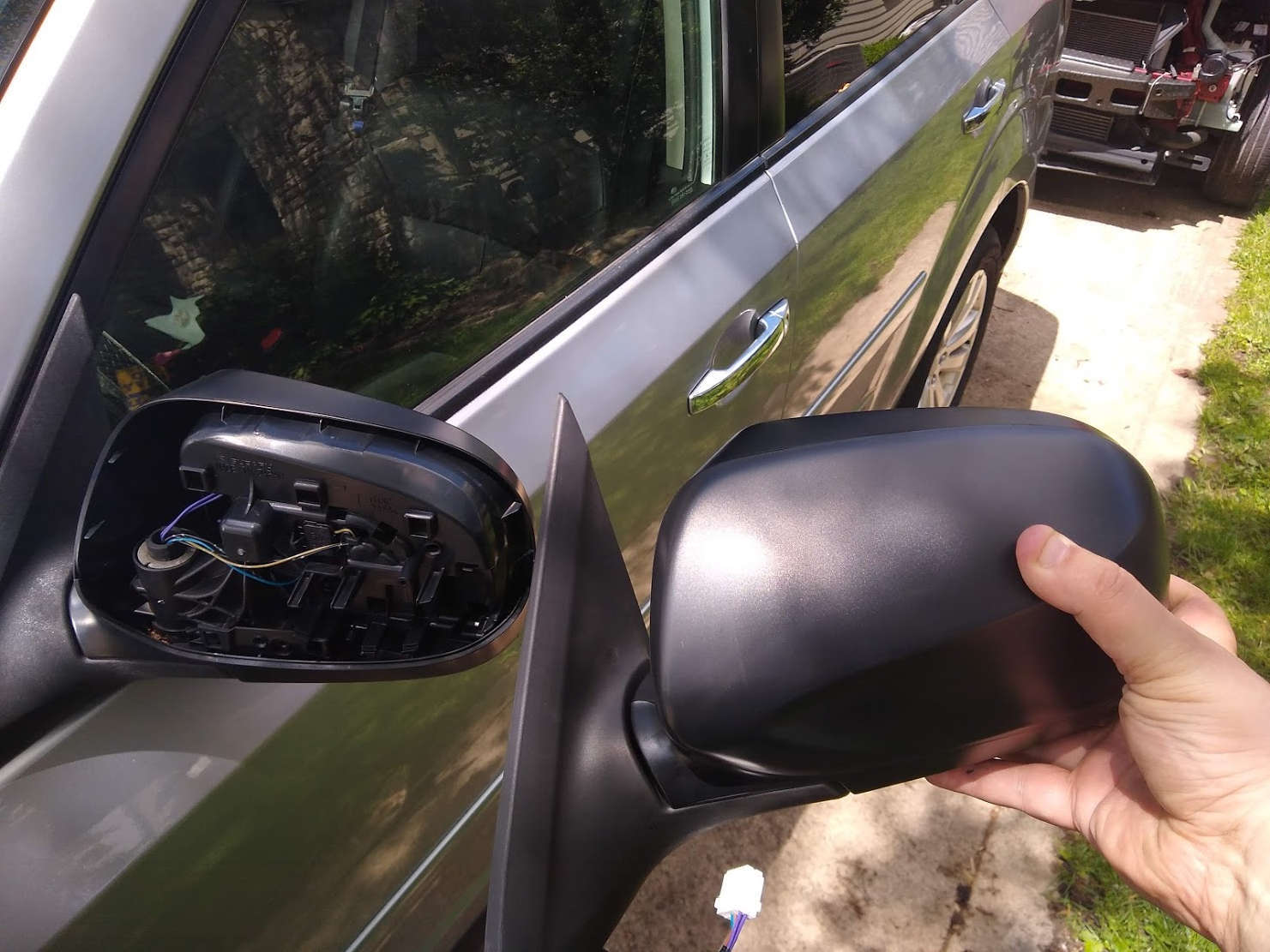 2013 Subaru Forester - Aftermarket driver side mirror