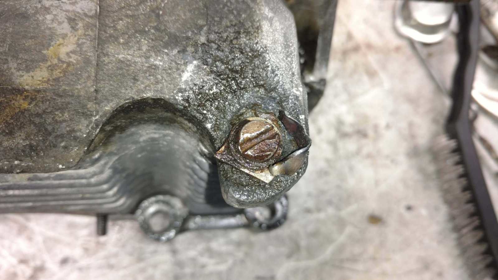 AH Engine - corrosion around the tine mounting points