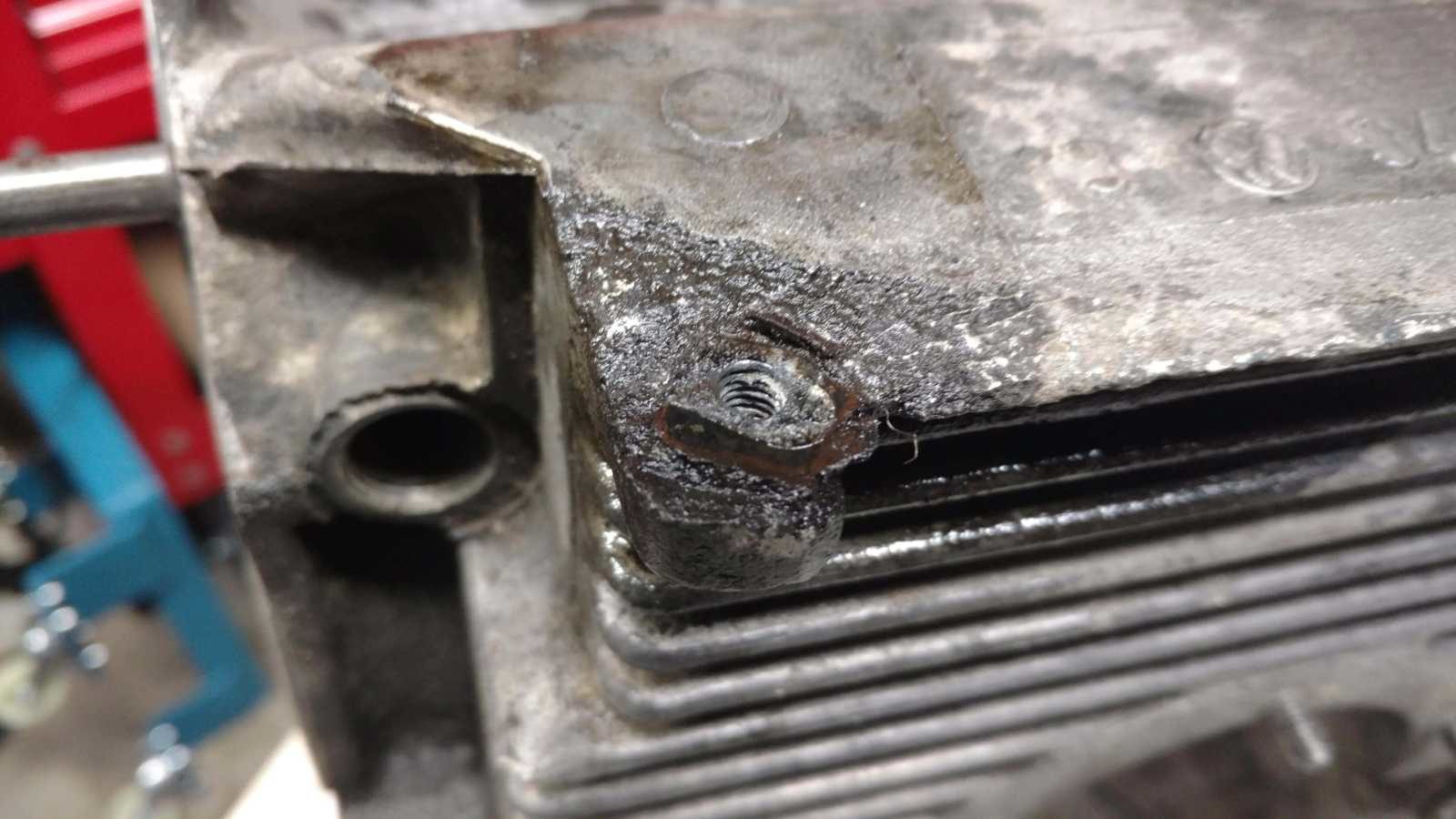 AH Engine - corrosion around the tine mounting points