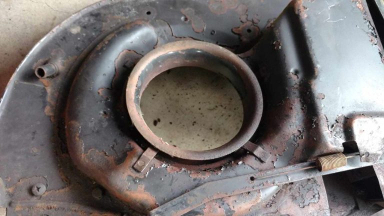 VW Beetle - 1975-1979 Venturi ring on fan shroud