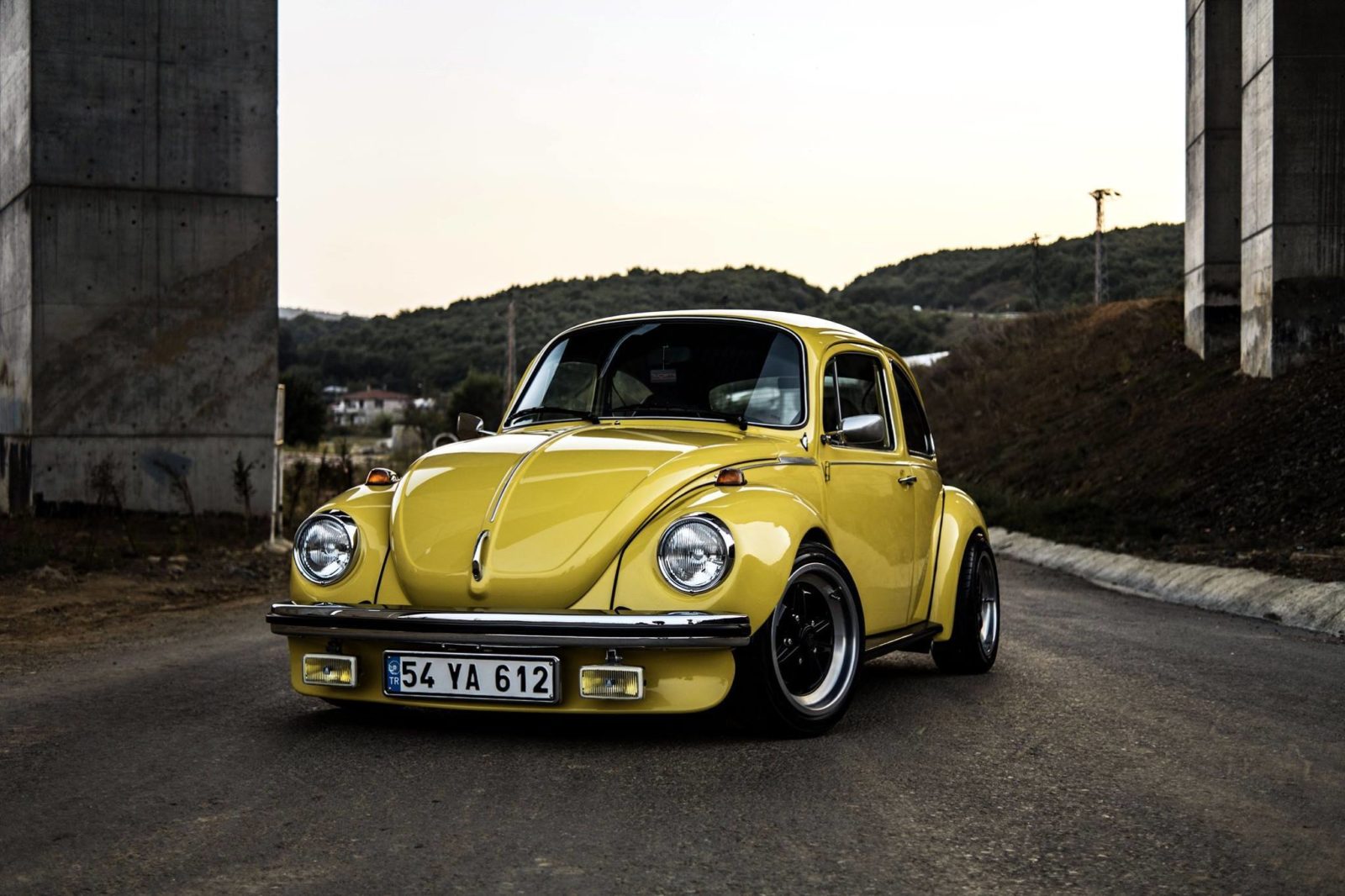 Yasin Demoen's 1303 - Exterior
