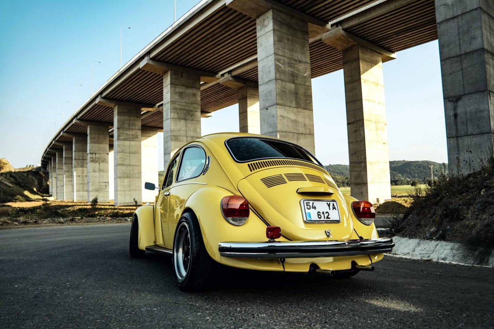 Yasin Demoen's 1303 - Exterior