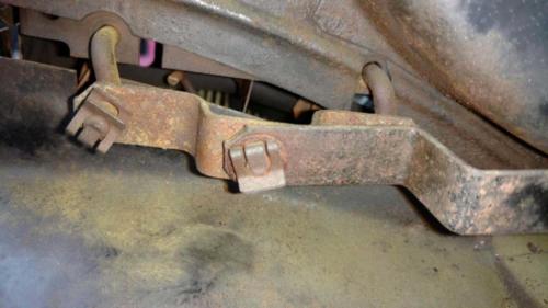 AH Engine - Thermostat flap linkage