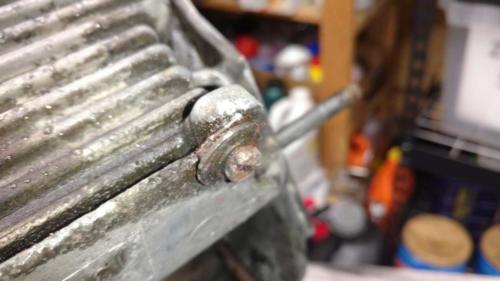 AH Engine - Major league corroded tin screws