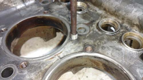 AH Engine - Case saver coming out